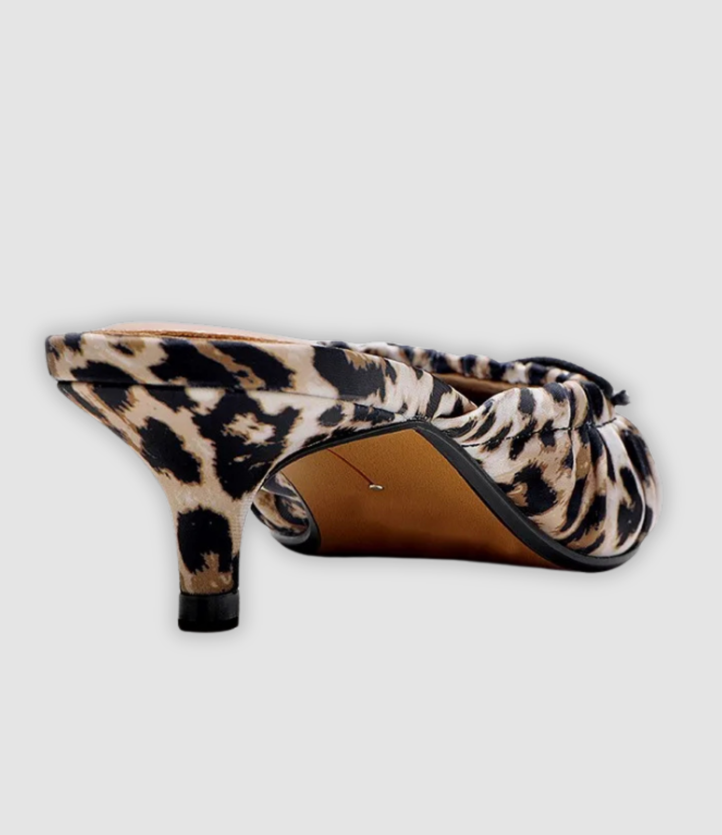 Cleo | Luipaard Mules met Vlinderdas