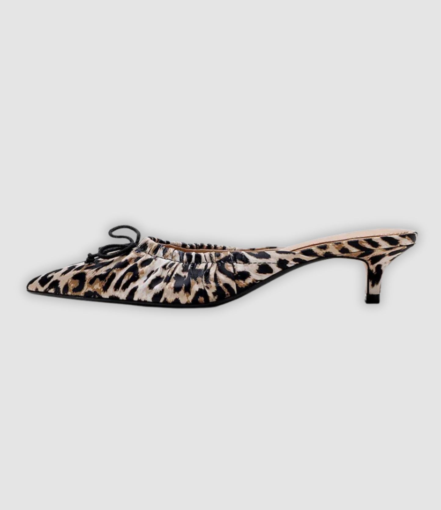 Cleo | Luipaard Mules met Vlinderdas
