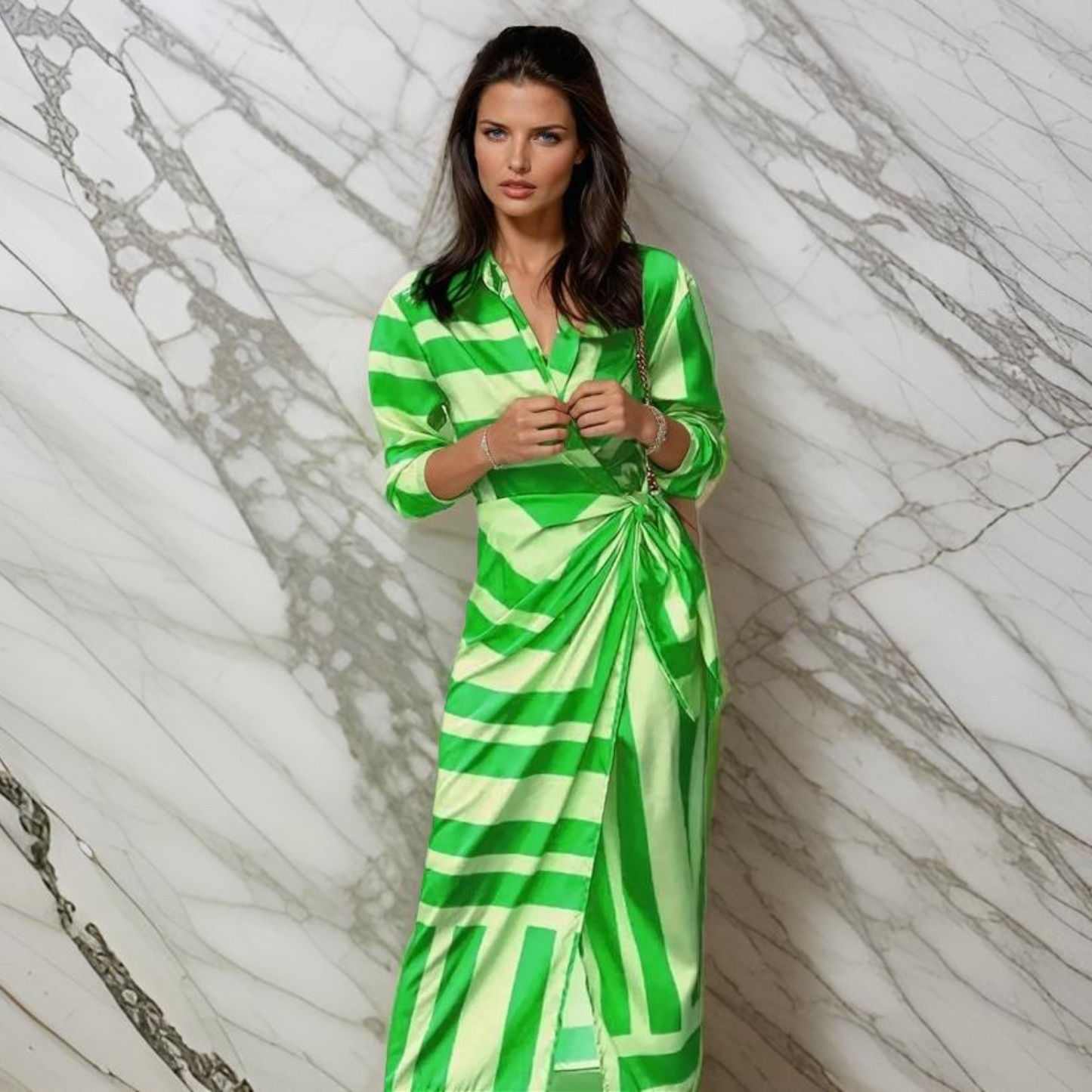 Miral | Elegante Wikkeljurk met Patroon