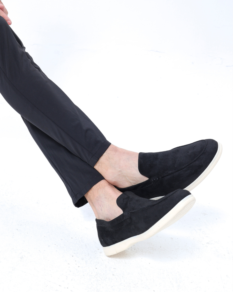 VIGGO SUEDE LOAFERS