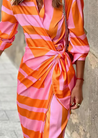 Miral | Elegante Wikkeljurk met Patroon