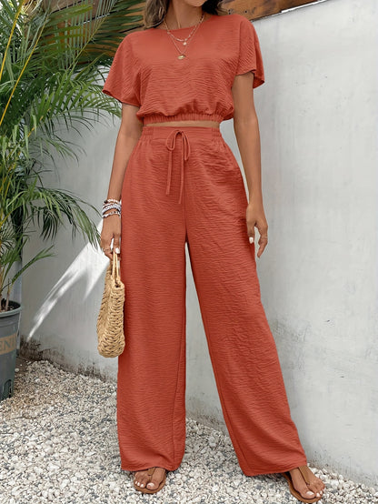 Luna | Chic Crop Top & Pants