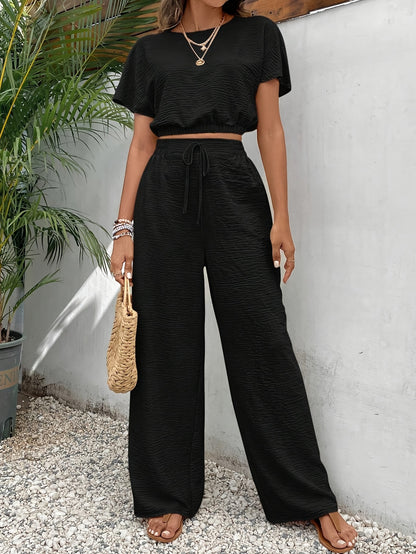 Luna | Chic Crop Top & Pants